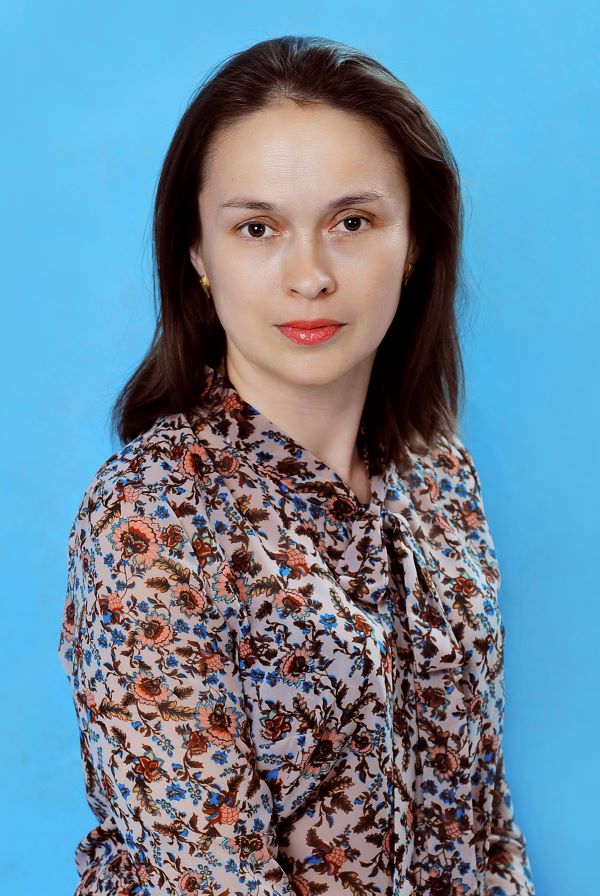 Калашникова Марина Николаевна.